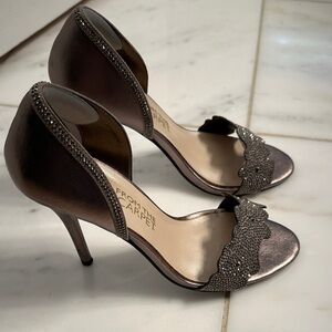Chic Metallic Heels with Rhinestone Detailing